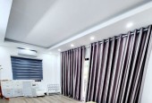 Bán nhà phố Yên Lạc 32m x 5T x 3PN, MT 5,7m giá 6.5 tỷ. ô tô, KD. LH: 0366051369.